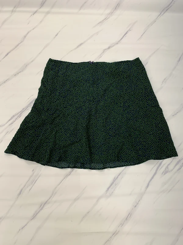 Casual And Versatile Skirt Mini & Short By Boden In Green, Size: 14
