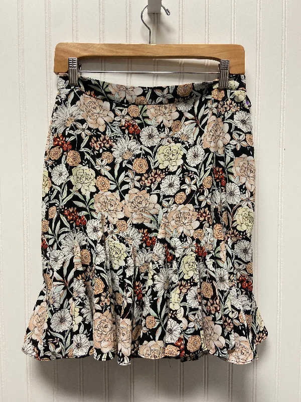 High-end Fabrics Skirt Mini & Short By Karl Lagerfeld  Size: 2