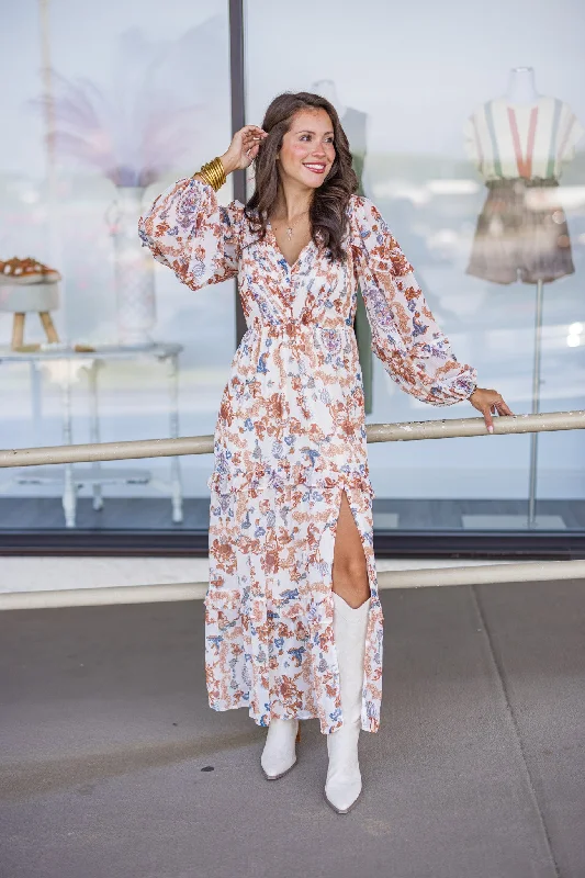 High-quality Fabrics Paisley Elegance Cream Maxi Dress
