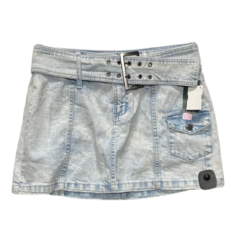 Youthful Skirt Mini & Short By Wild Fable  Size: 2