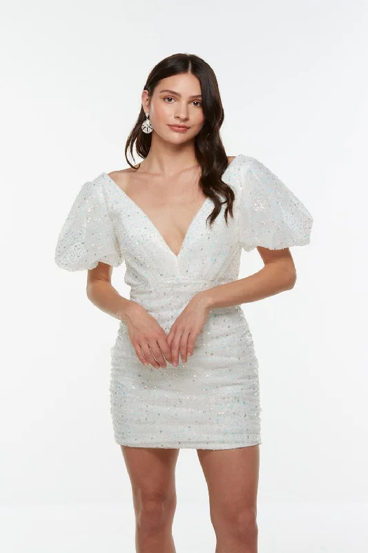 Fashion Elements Alyce 4495