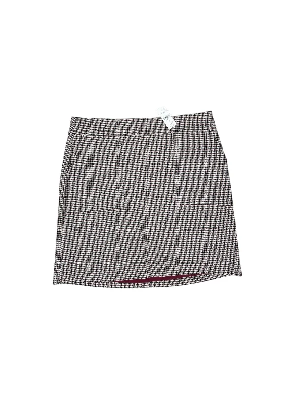 Bright Colors Skirt Mini & Short By Ann Taylor In Plaid Pattern, Size: 14