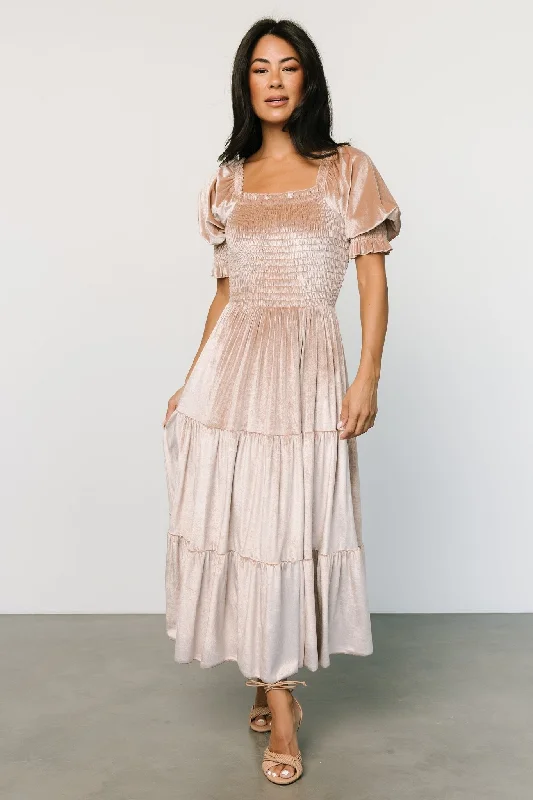 Modern City Vivaldi Smocked Velvet Midi Dress | Champagne