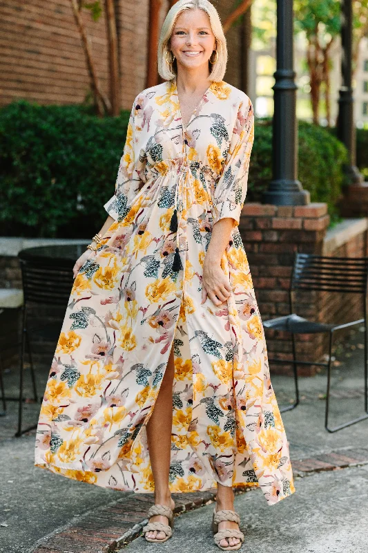 Comfortable Design It's A Match Beige Floral Maxi Dress
