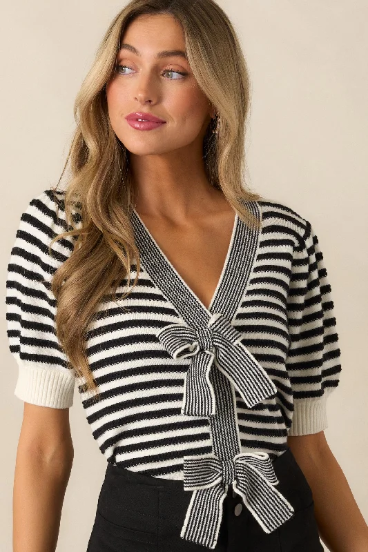 Body Design Moon So Bright Black Stripe Short Sleeve Sweater