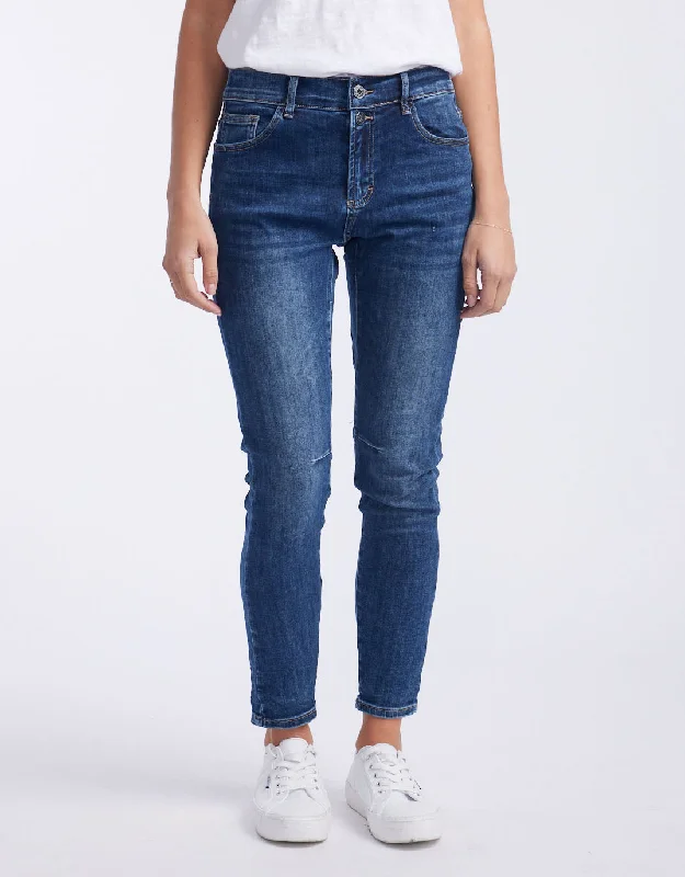Fresh And Natural Emma Stretch Jean - Dark Denim