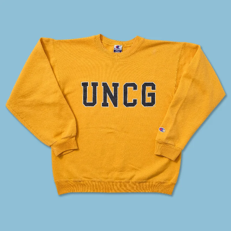 Classic Style Women's Champion UNCG Sweater Small