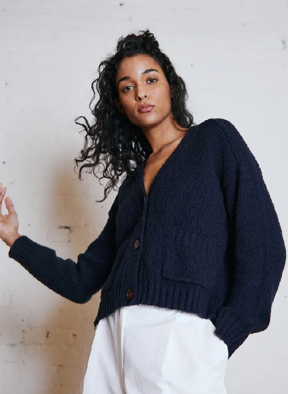 Light And Breathable Autumn Cashmere Cropped V-neck Cardigan