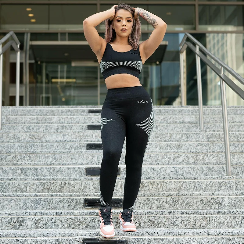 Bright Colors Elevate Seamless Leggings (Black and White)