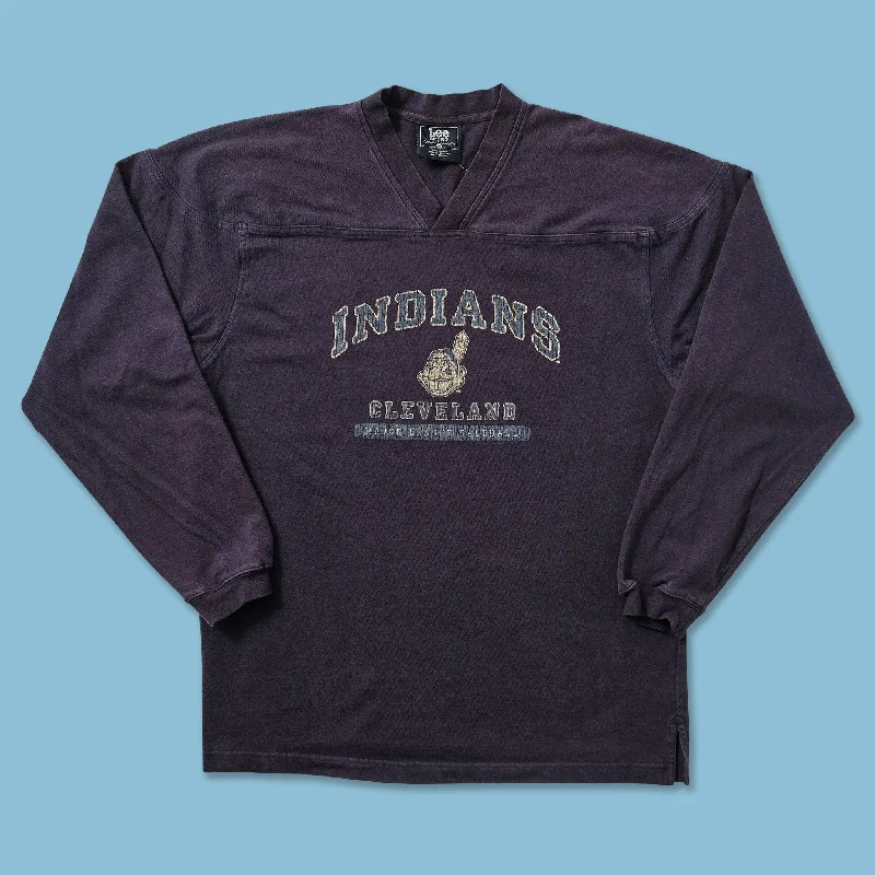Body Design Vintage Cleveland Indians Sweater Medium