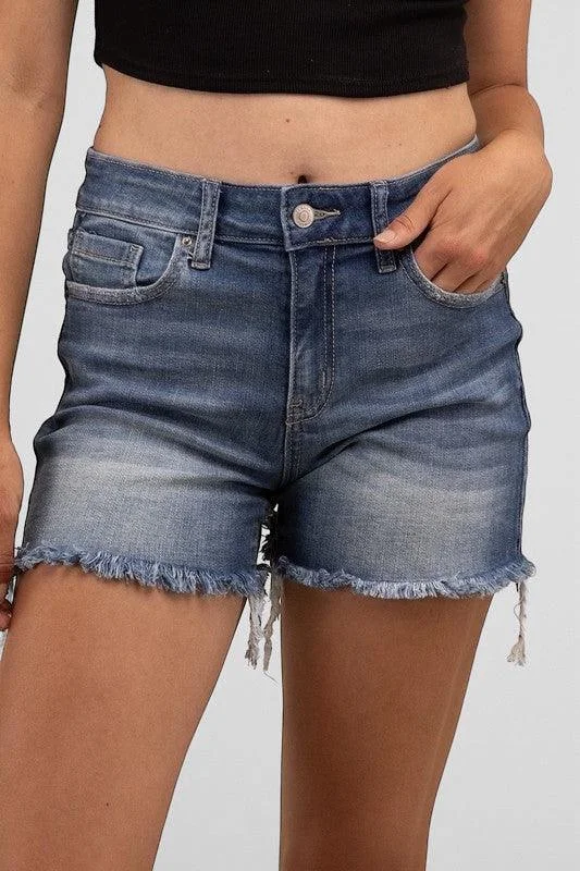 New Autumn And Winter Styles Zenana Mid Rise Raw Frayed Hem Denim Shorts