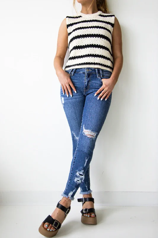 Elegant Tailoring KanCan Trixie High Rise Distressed Skinny Jeans for Women | KC2516M