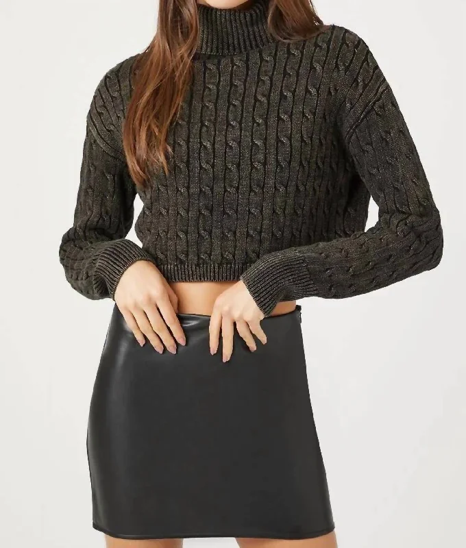 Street Fashion Cable Knit Turtleneck Cropped Sweater In Black