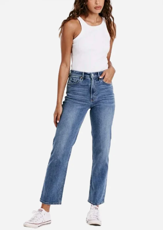 90's Super High Rise Ankle Jean In Medium Wash