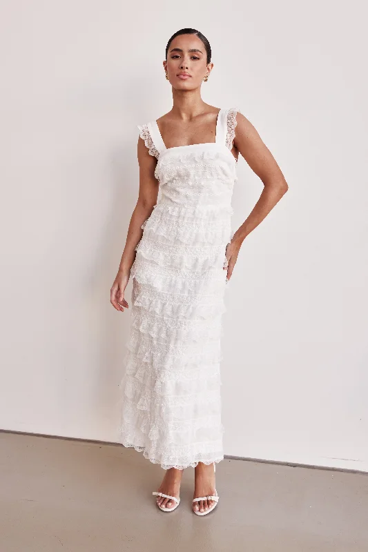 Lazy Style Camilla Maxi Dress (White)