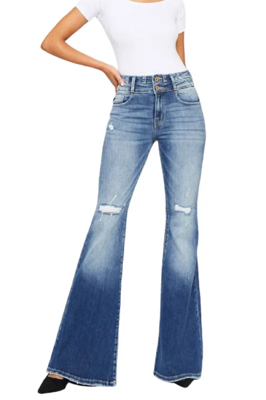 Warm And Comfortable Distressed Denim Flare Jeans In Dawn