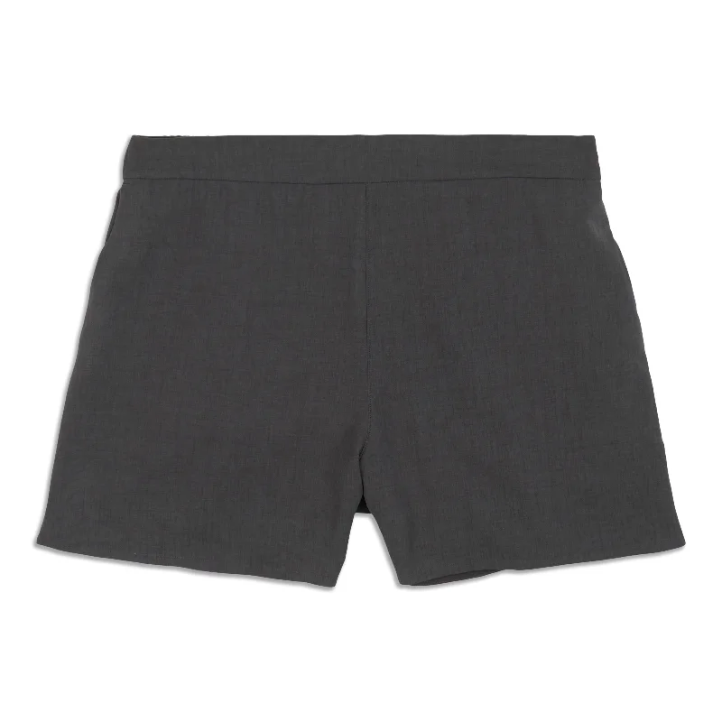 Carefree Flat-Front Relaxed Short