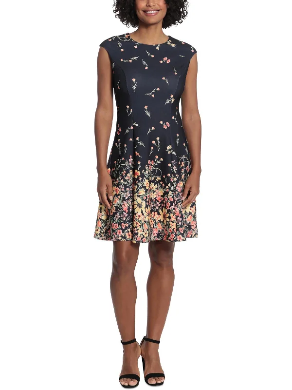 Low-key Luxury Petites Womens Floral Print Knee Length Fit & Flare Dress