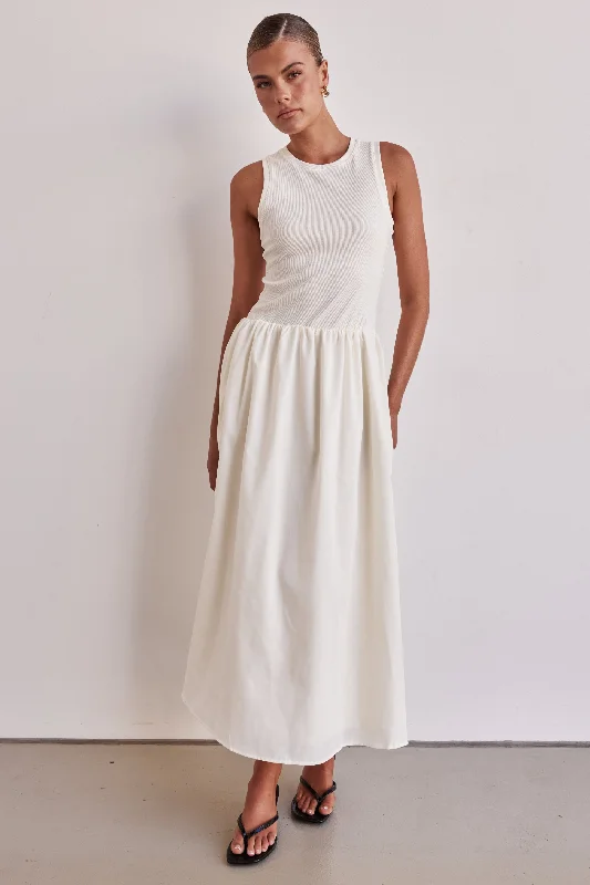 Loose Fit Reign Maxi Dress (Cream)